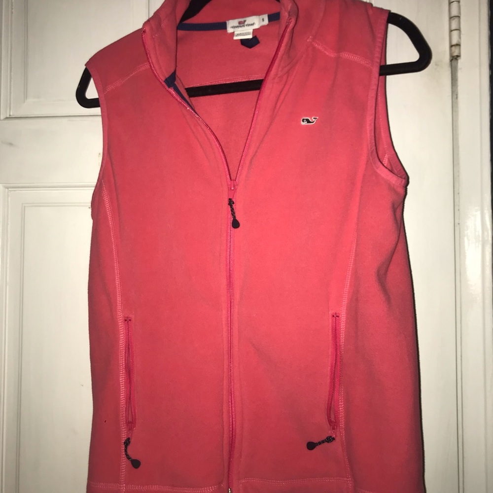 Coral Vineyard Vines fleece vest size Small